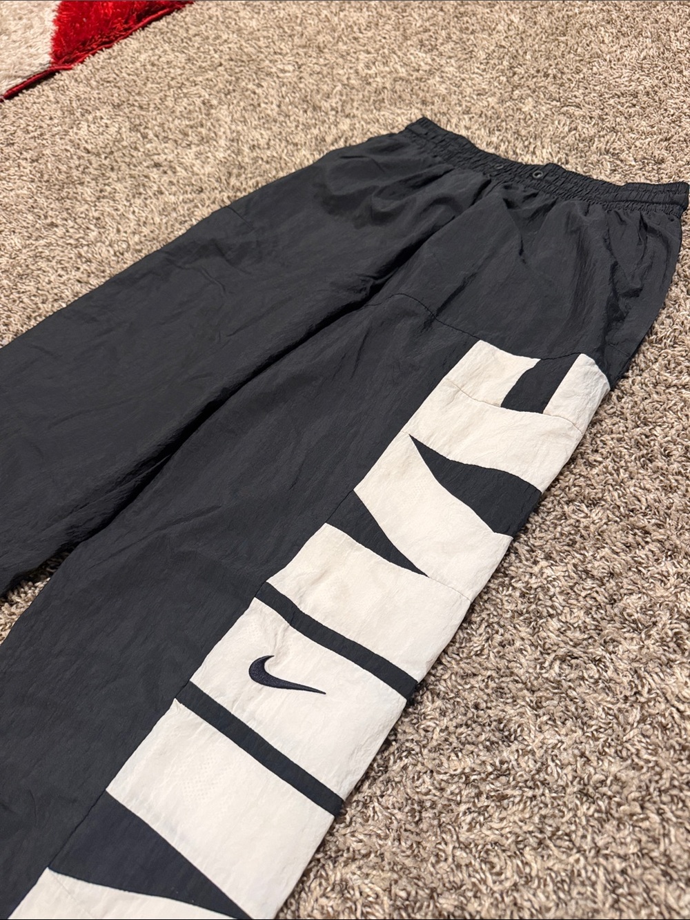 Nike pants - Picture 4 of 8